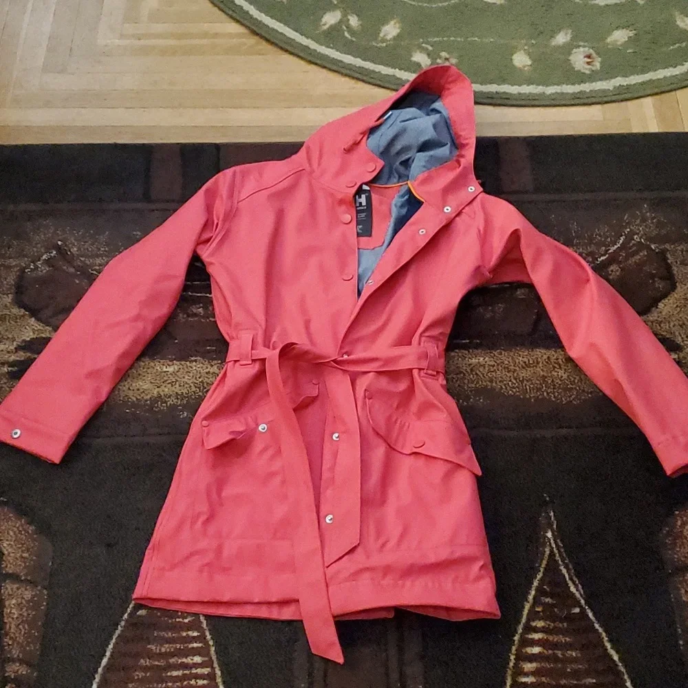 Helly Hansen Rain Coat - Picture 1 of 4